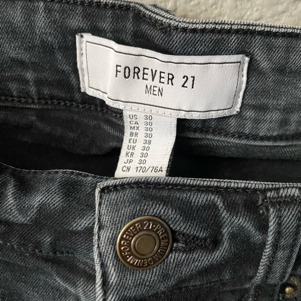 Jeans - Picture 3 of 3